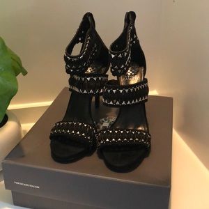 Vince Camuta Black Strap around Ankles, Zip UPS